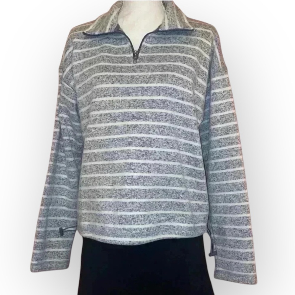 THREAD & SUPPLY Horizontal Striped Pullover Gray and White SIZE LARGE